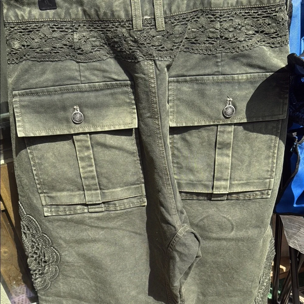 Fated Lands Harem Pants- Olive - Picture 3 of 9